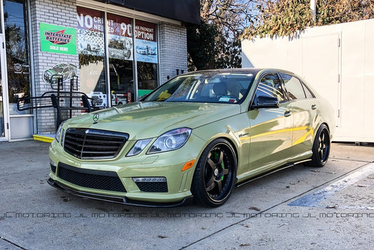 Mercedes Benz W212 E63 AMG Carbon Fiber Side Skirts